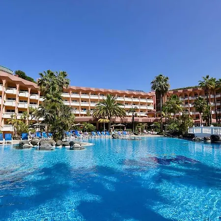Puerto Palace מלון