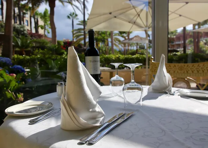 Puerto Palace Szálloda 4*